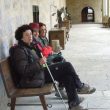 SS 2010 42 Descansando en el claustro.