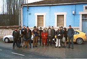 SS 2003 1 Salida de Aldealbar. (delante de la misma casa de otros años).